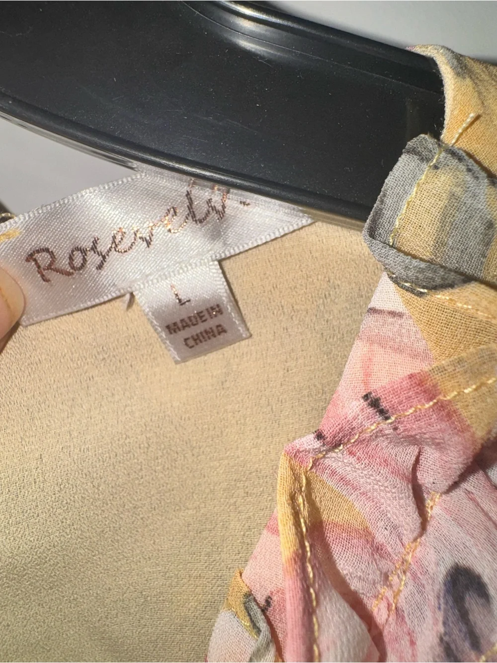 Rosevelvet nwt size
